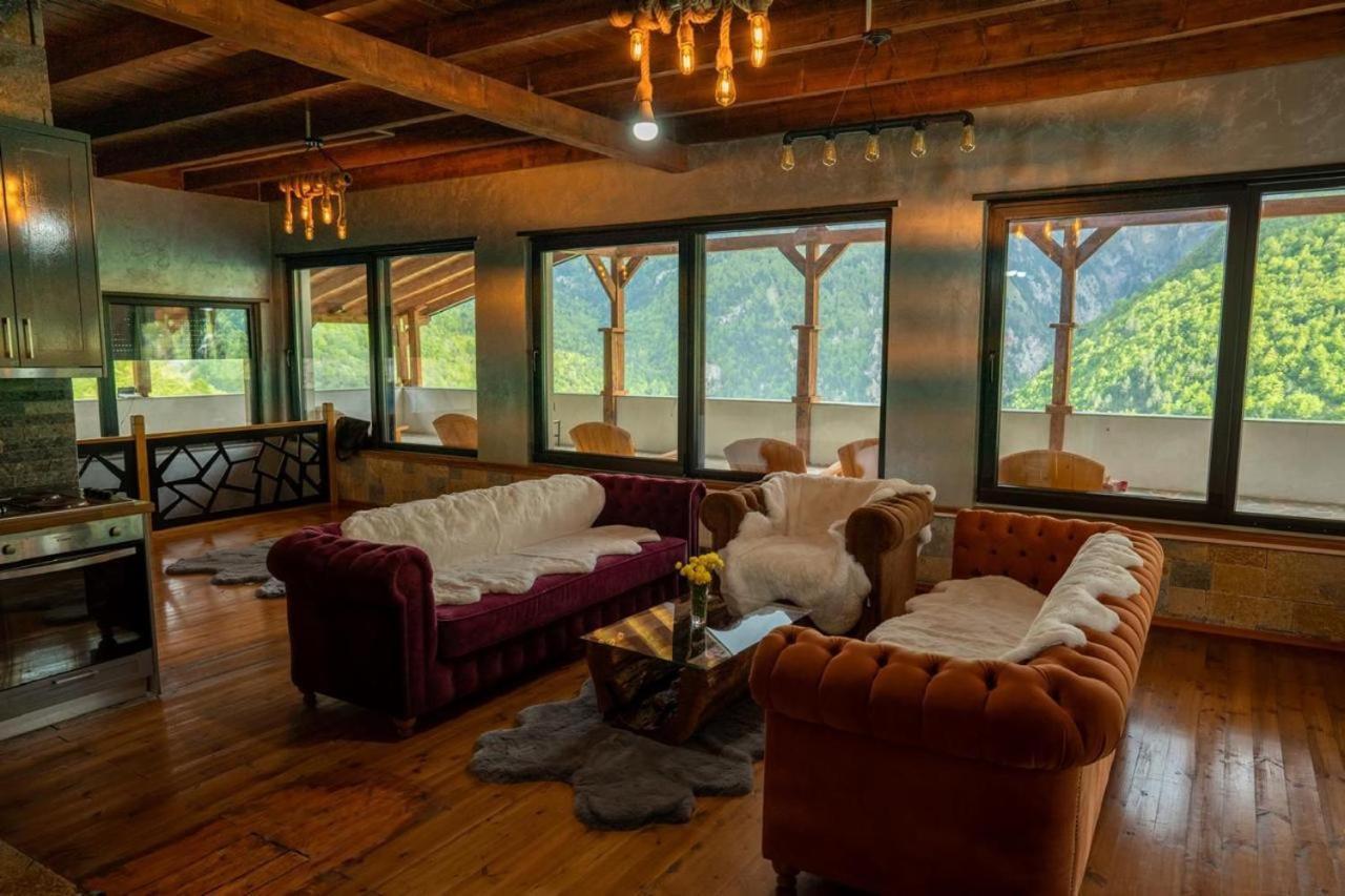 Zeneli Alpin Chalet Cerem Екстериор снимка