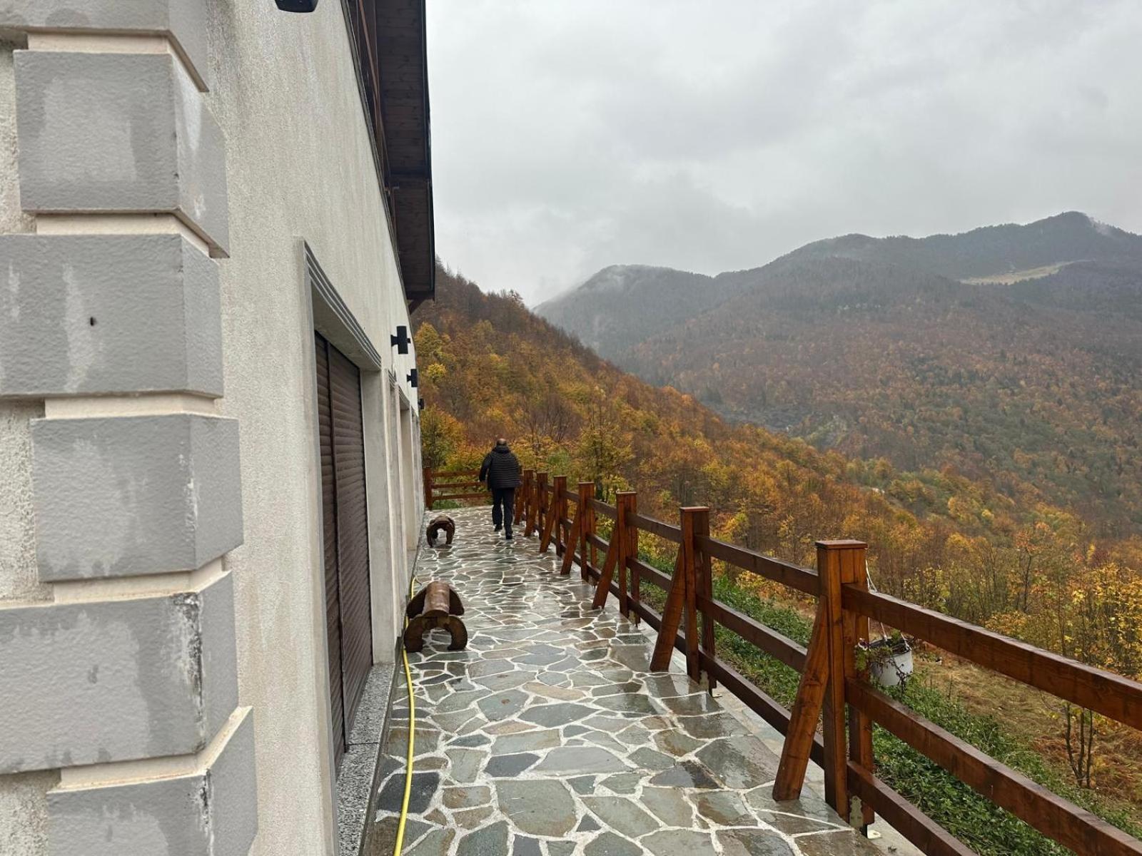 Zeneli Alpin Chalet Cerem Екстериор снимка