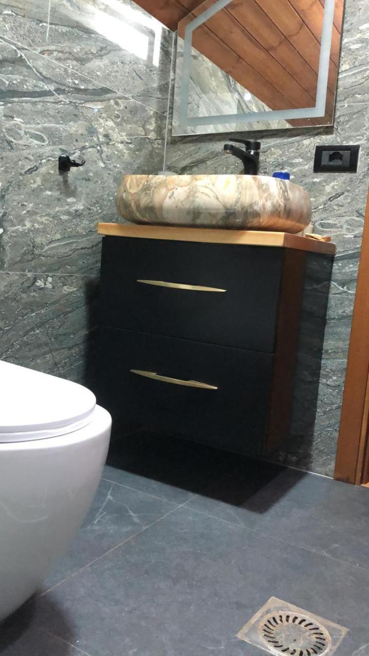 Zeneli Alpin Chalet Cerem Екстериор снимка